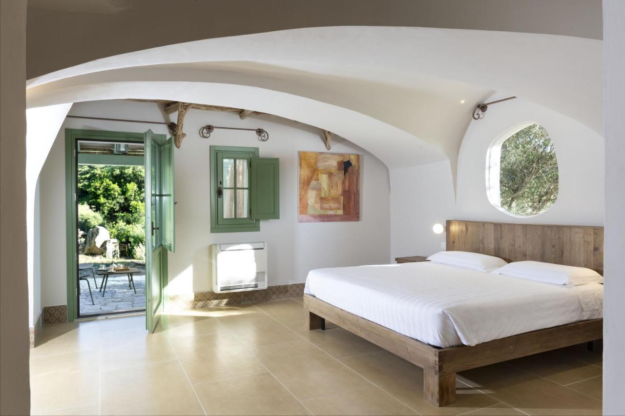 Gallicantu Stazzo Retreat Luogosanto Екстериор снимка